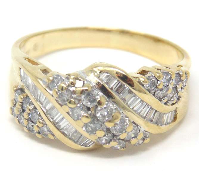 Dazzling Baguette and Round Brilliant Cut Diamond Band