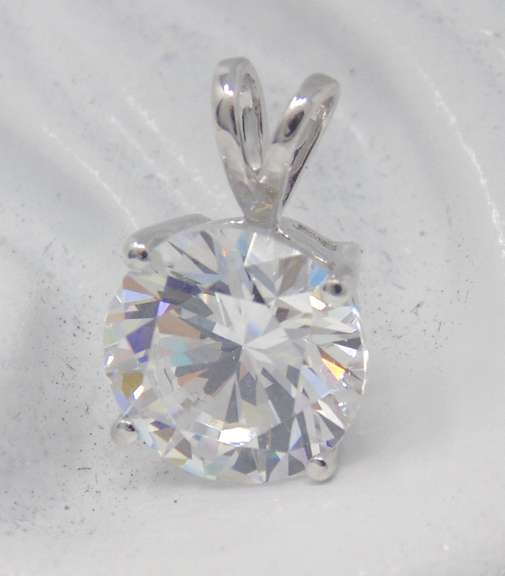 Lovely 14kt WG Cubic Zirconia Solitaire Pendant