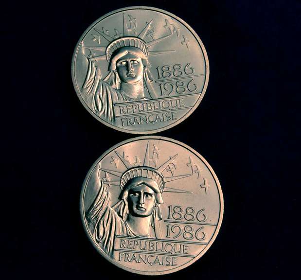 Lot of 2 1986 French 100 Francs  Piedfort