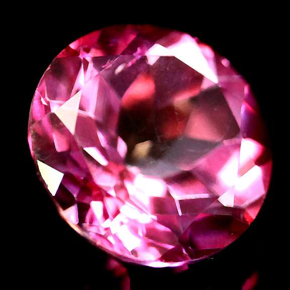 Glittering 4.29ct brilliant pink Mystic Topaz