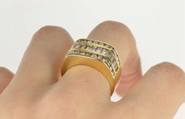 14K Yellow Gold 2.60 Ctw Tiered Row Diamond Inset Statement Ring