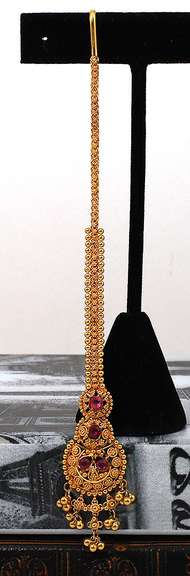 Decadent 22KT and Pink Sapphire Maang Tikka