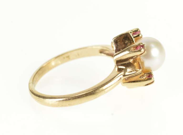 10K Yellow Gold Retro Pearl Ruby Star Cluster Statement Ring