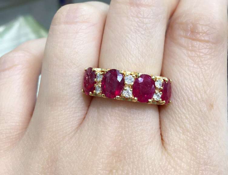 14kt Gold Ruby & Diamond Band Ring