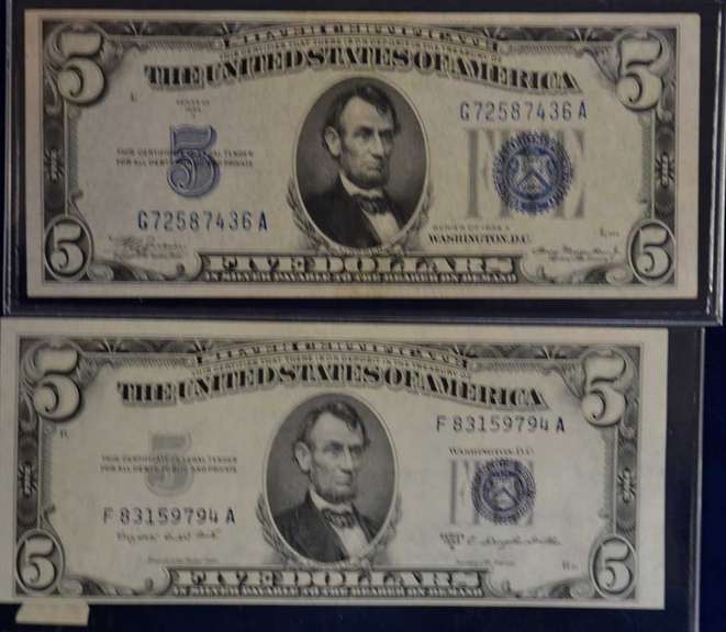 Lot of 2 UNC 5 Dollar Silver Certificates