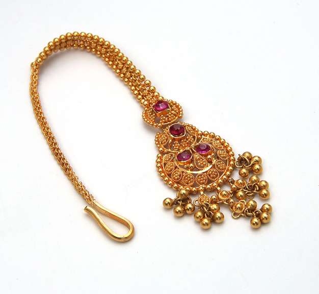 Decadent 22KT and Pink Sapphire Maang Tikka