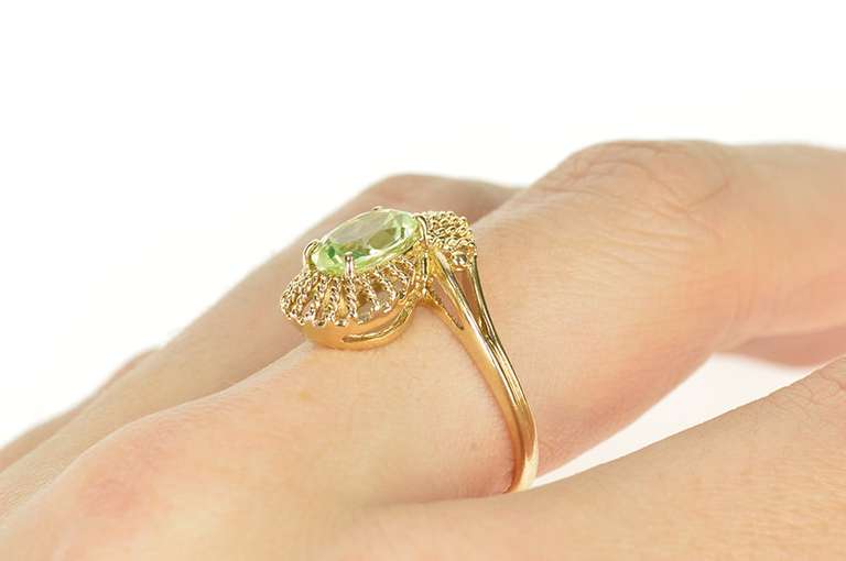 10K Yellow Gold 1960's Lime Quartz Rope Filigree Cocktail Ring