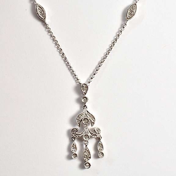 Lively Diamond Necklace in 14K White Gold