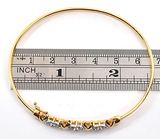 Unusual Diamond Cluster Flex Bangle