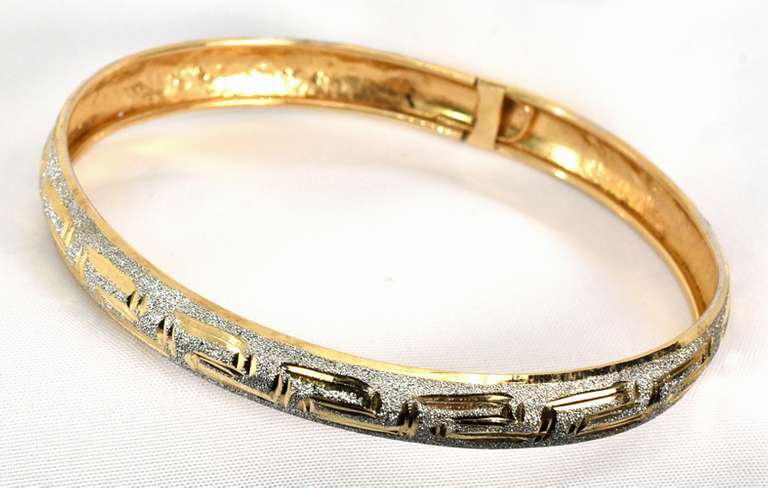 Interesting 14k W&Y Flex Bangle