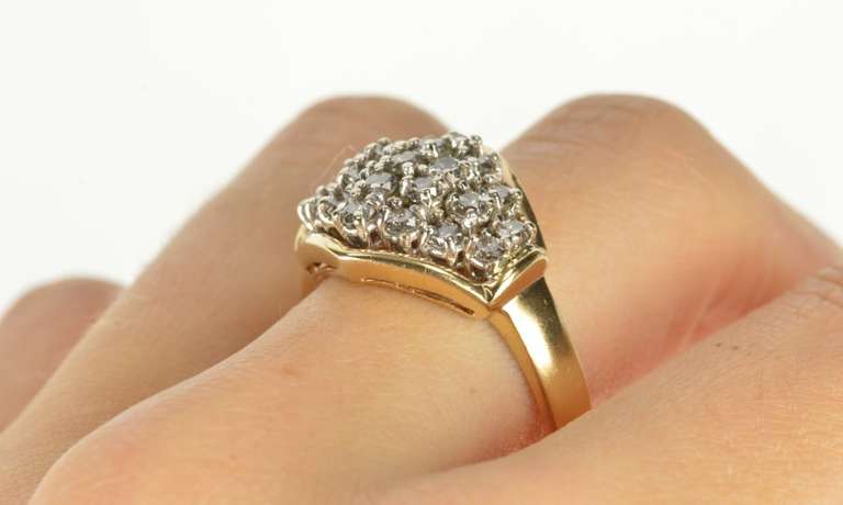 10K Yellow Gold 1.38 Ctw Round Diamond Cluster Statement Ring