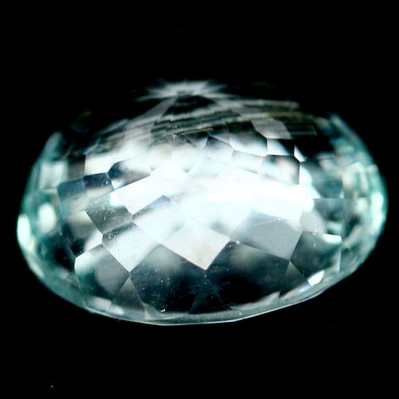 High fire 2.64ct platinum blue Aquamarine