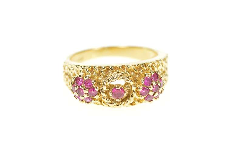 14K Yellow Gold Retro Ruby Floral Cluster Rope Statement Ring