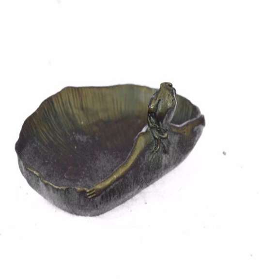 Soaking Dish Tray Nude Female Bronze Statue