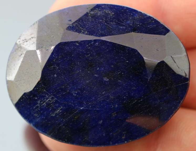 Lavish 196.5ct royal blue Sapphire