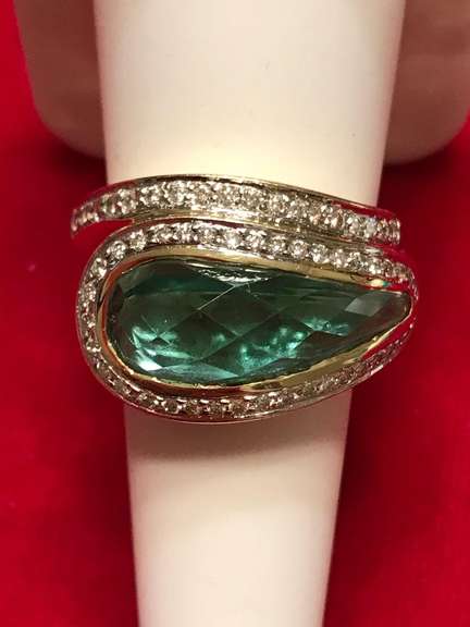 Ladies 14K Quartz and Diamond Bypass Ring