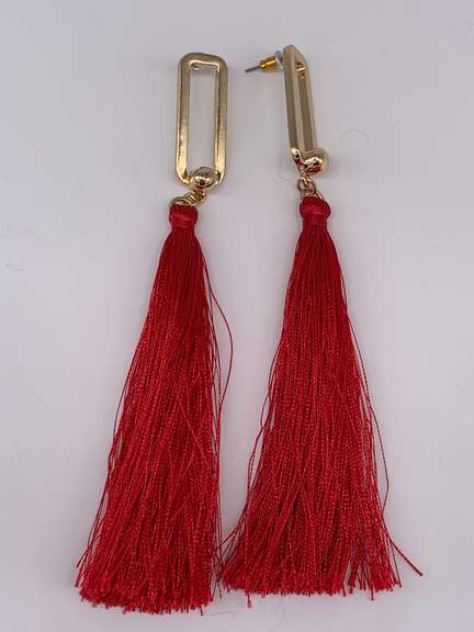Fun Fashion Tassel Earrings