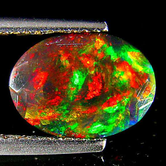 Smoldering 1.55ct Welo black Opal