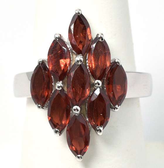 Sterling Silver & Garnet Ring