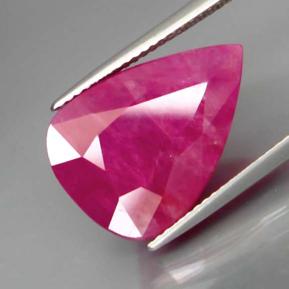 Stunning 15.15ct heated only Mozambique Ruby