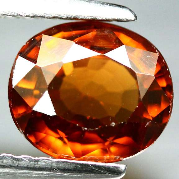 Top luster 1.99ct natural Imperial Zircon