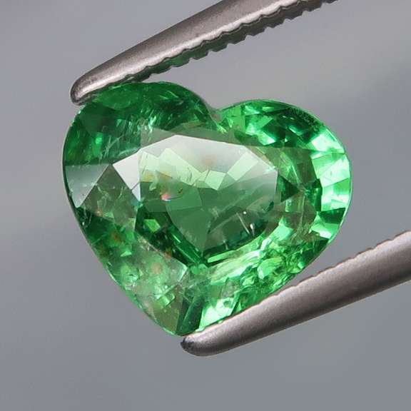 Top chrome green! 1.62ct untreated Tsavorite Garnet
