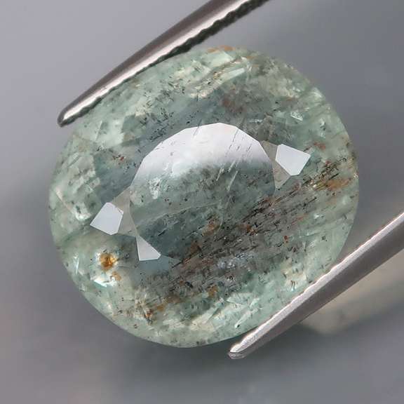 Eye catching 14.88ct untreated Aquamarine