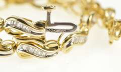 10K Yellow Gold Baguette Diamond Wavy Loop Link Tennis Bracelet