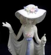 OOH LA LA Sister 14inc Porcelain Figurine