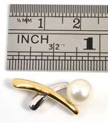 Delightful Modern Pearl Pendant