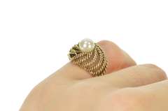 10K Yellow Gold Retro Rope Leaf Twist Pearl Cocktail Statement Ring