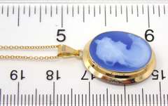 Pretty Yellow Gold Cameo Necklace