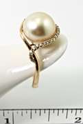 Exceptional 18K South Sea Pearl and Diamond Ring
