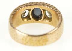14K Yellow Gold Oval Sapphire CZ Accent Hammered Pattern Ring
