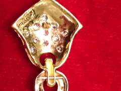 18k gold thin omega chain with Diamond Pendant