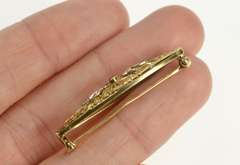 14K Yellow Gold Two Tone Filigree Floral Sapphire Art Deco Pin/Brooch