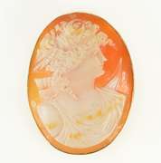 14K Yellow Gold Victorian Artemis Goddess Archer Cameo Pendant/Pin