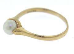 Simple Yellow Gold Pearl Ring