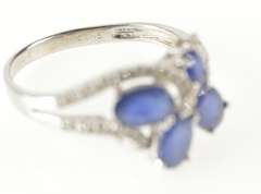 14K White Gold 1.50 Ctw Oval Sapphire Diamond Floral Design Ring