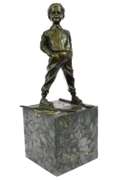 Sport Ski Player Bronze Statue