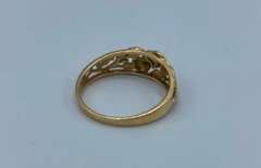 Stylish 14kt Hearts Band