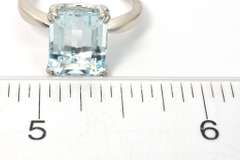 Stunning 14KT Aquamarine Ring