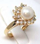 Favorite 7.25mm Pearl and Diamond Halo Ring