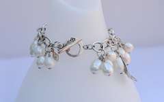 Silpada Sterling Silver Dangle Bracelet with Leaf Charms and Freshwater Pearls