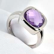 Cute Amethyst Ring in 14K White Gold