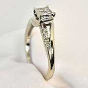 Cute Little WG Diamond Ring