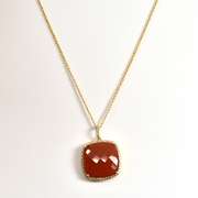 Vibrant Red Agate & Dia Pendant Necklace in 14K YG