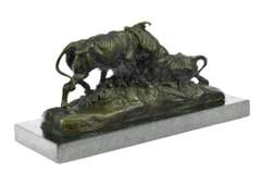 Combat De Taureaux Bronze Statue