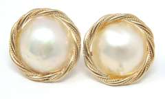 Elegant Yellow Gold Mabe Pearl Rope Bezel Earrings