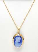 Pretty Yellow Gold Cameo Necklace